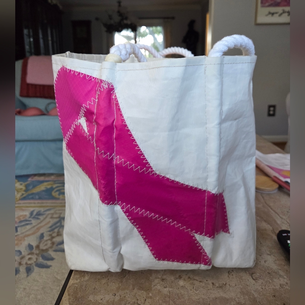 Sea Bags Rare Stylish White and Pink Tote Bag Breast Cancer Ribbon Large Tote